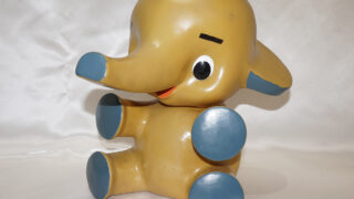 サトちゃん人形（店頭用ソフビ）