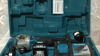 makita 充電式ディスクグラインダ GA412D マキタ