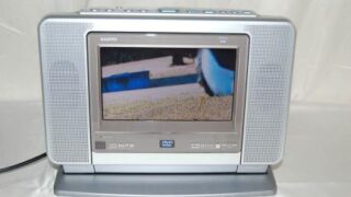 サンヨー SANYO ポータブル DVDプレイヤー DVD-LS70